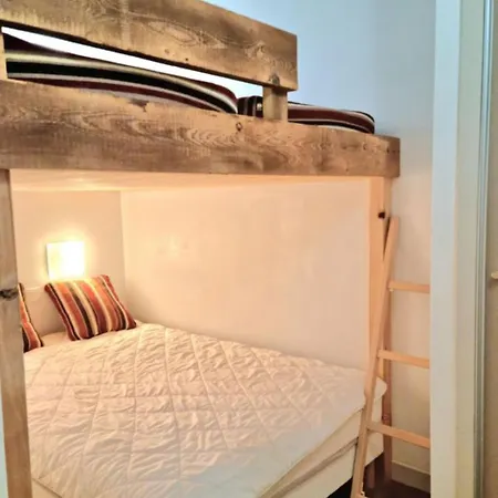 Apartment 4-6 Personnes Les Gemeaux - Skis Aux Pieds *