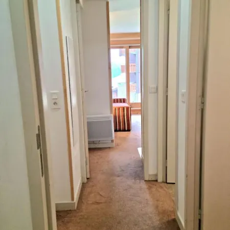 Apartment 4-6 Personnes Les Gemeaux - Skis Aux Pieds *